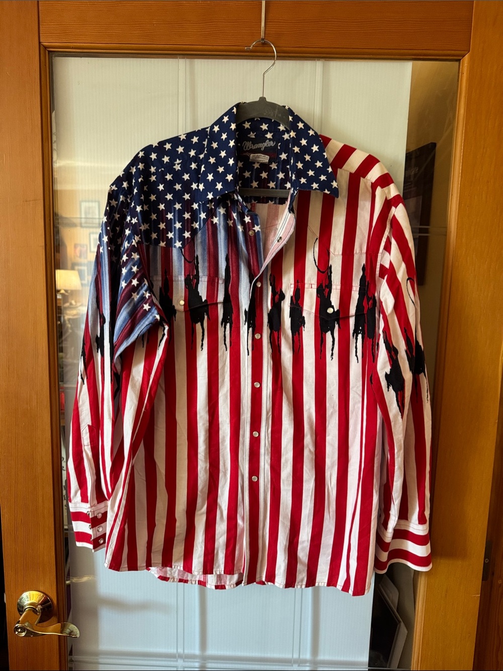 Wrangler Men’s Patriotic Star & Stripe Button-Down Shirt - Red, White & Blue